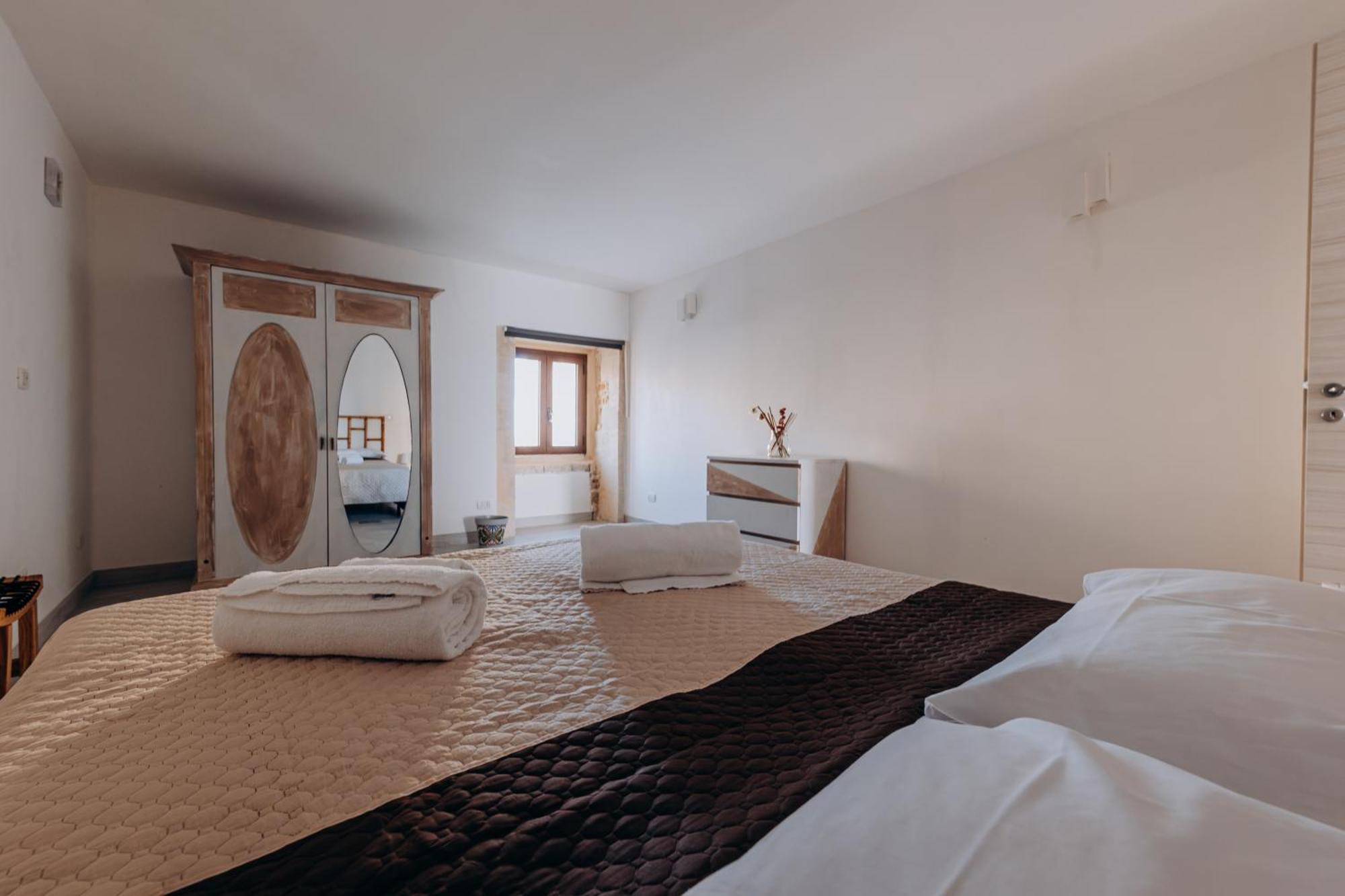 Ferienwohnung L'Alba E Il Tramonto Vista Mare Syrakus Exterior foto